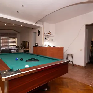 Affittacamere Shared Retro Vintage Luxury, Bucarest